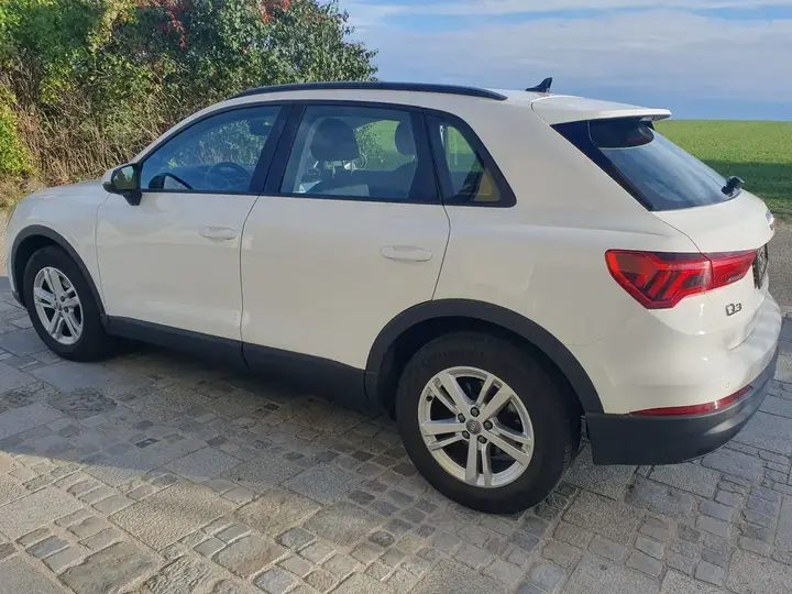 Audi Q3 2020 photo 3
