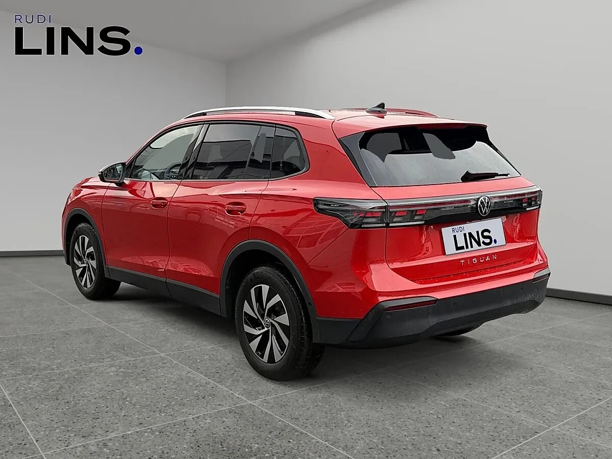 Volkswagen Tiguan 2025 photo 3