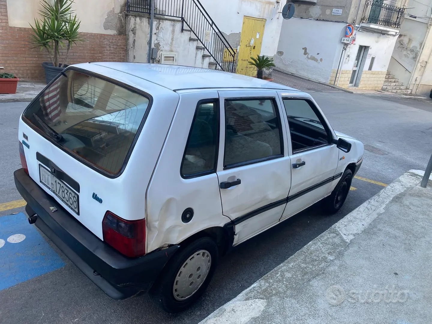 Fiat Uno 1992 photo 5