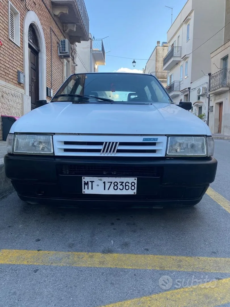 Fiat Uno 1992 photo 2