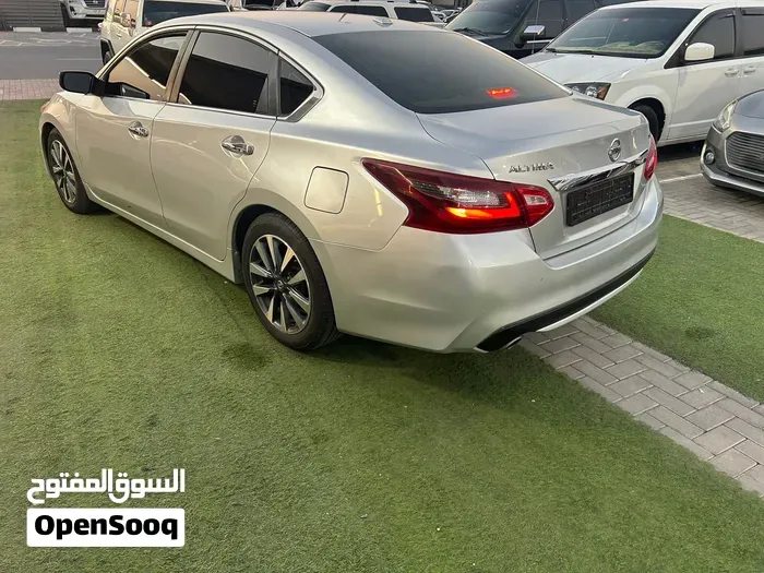 Nissan Altima 2017 photo 3