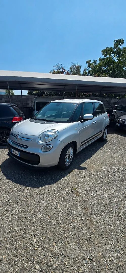 Fiat 500L 2013 photo 2