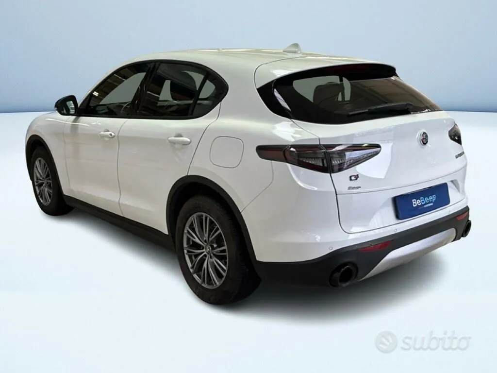 Alfa Romeo Stelvio 2024 photo 5