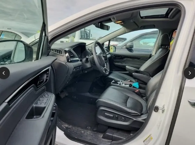 Honda Odyssey 2023 photo 3