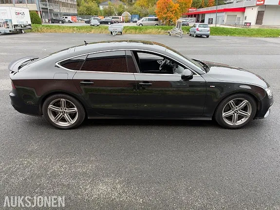 Audi A7 2011 photo 4