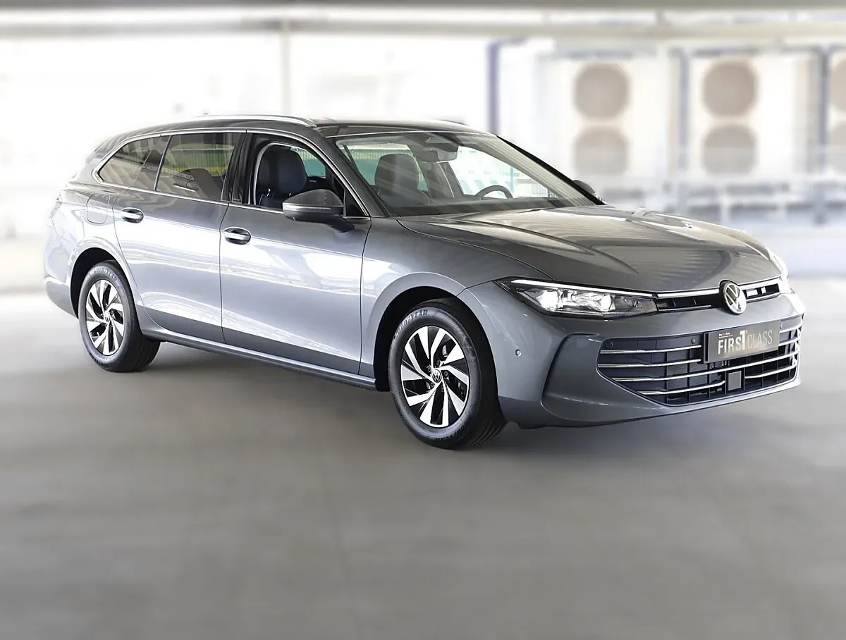 Volkswagen Passat 2025 photo 3