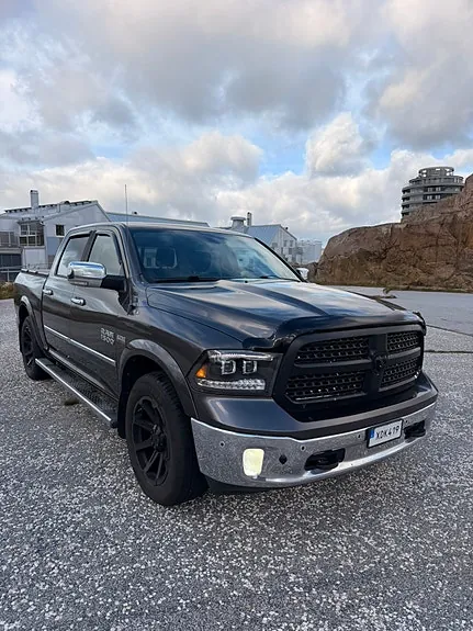 Ram 1500 2014 photo 2