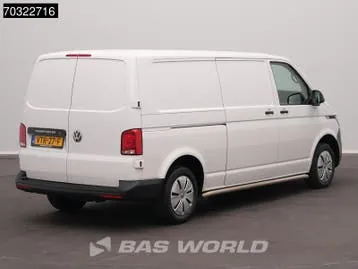 Volkswagen Transporter 2023 photo 2