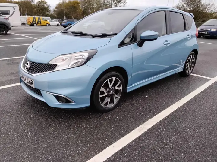 Nissan Note 2014 photo 3