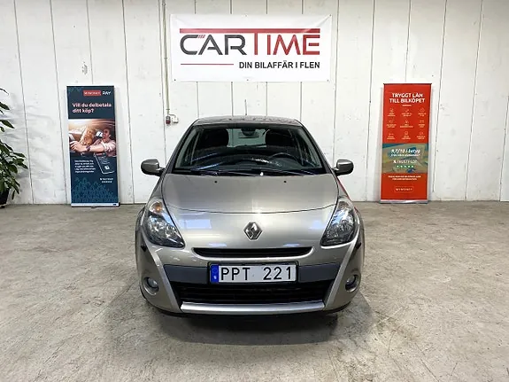 Renault Clio 2012 photo 2