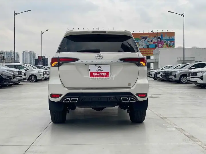 Toyota Fortuner 2019 photo 5