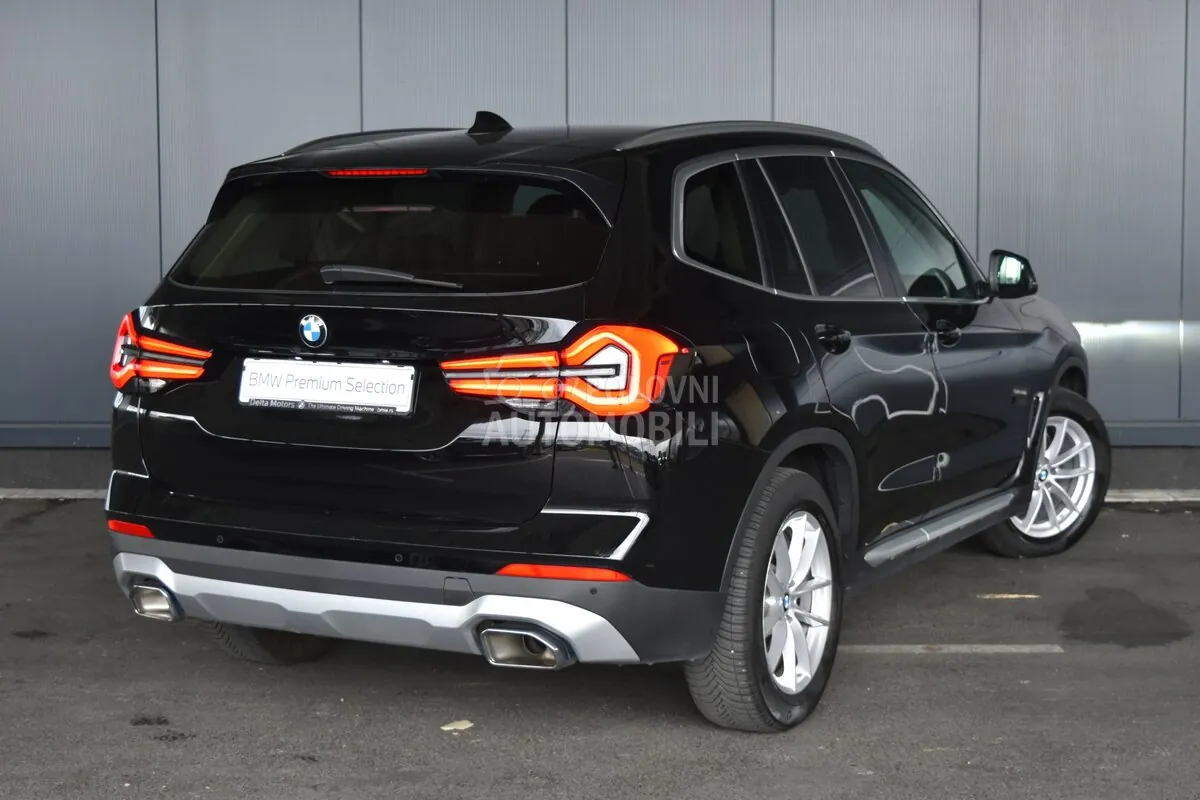 BMW X3 2022 photo 2