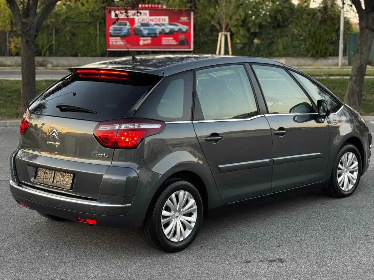 Citroen C4 Picasso 2012 photo 2