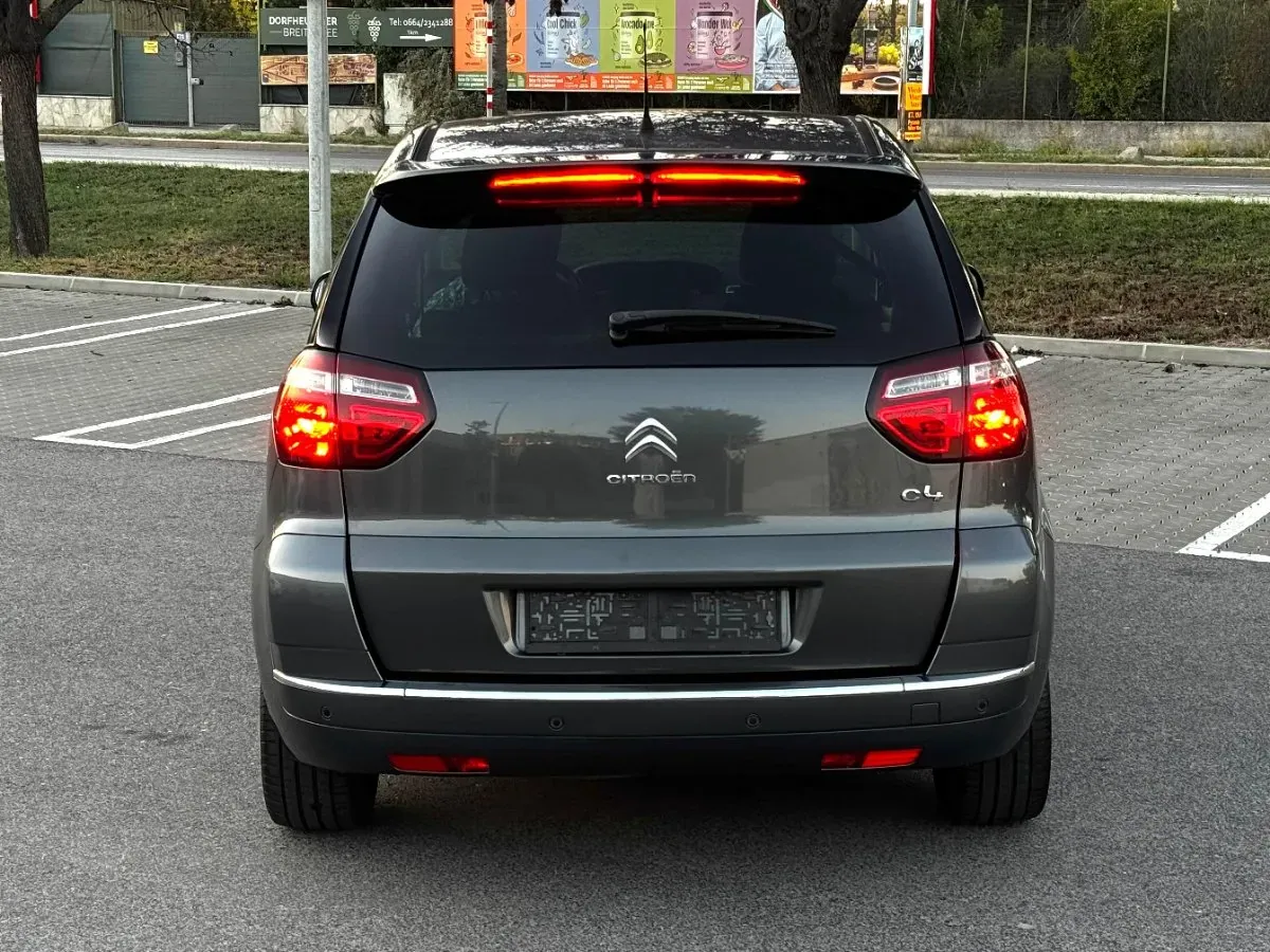 Citroen C4 Picasso 2012 photo 3