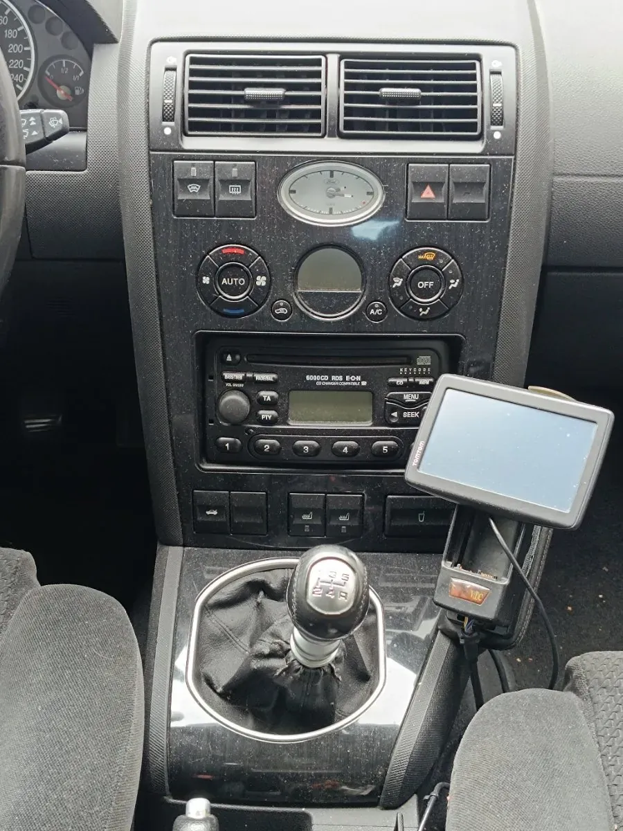 Ford Mondeo 2002 photo 3