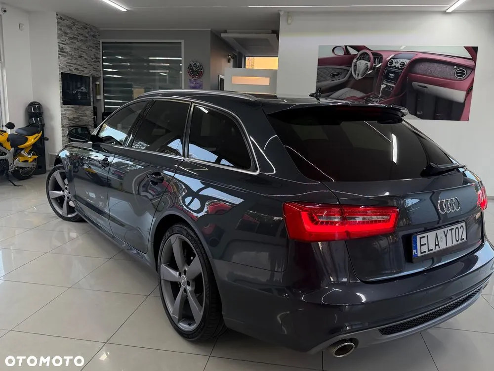 Audi A6 Avant 2012 photo 3