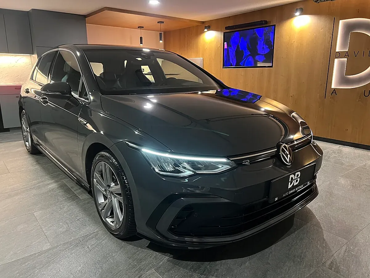 Volkswagen Golf 2024 photo 3
