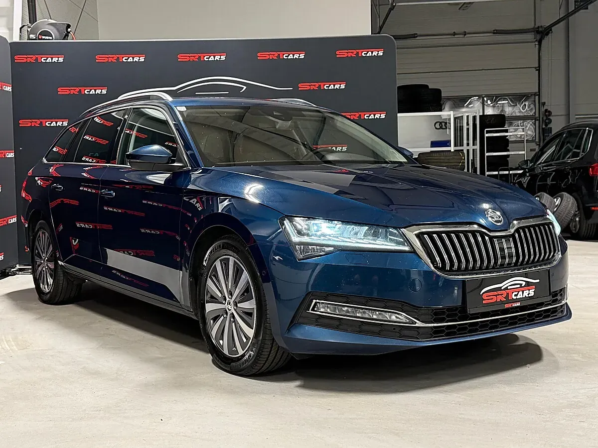 Skoda Superb 2022 photo 3