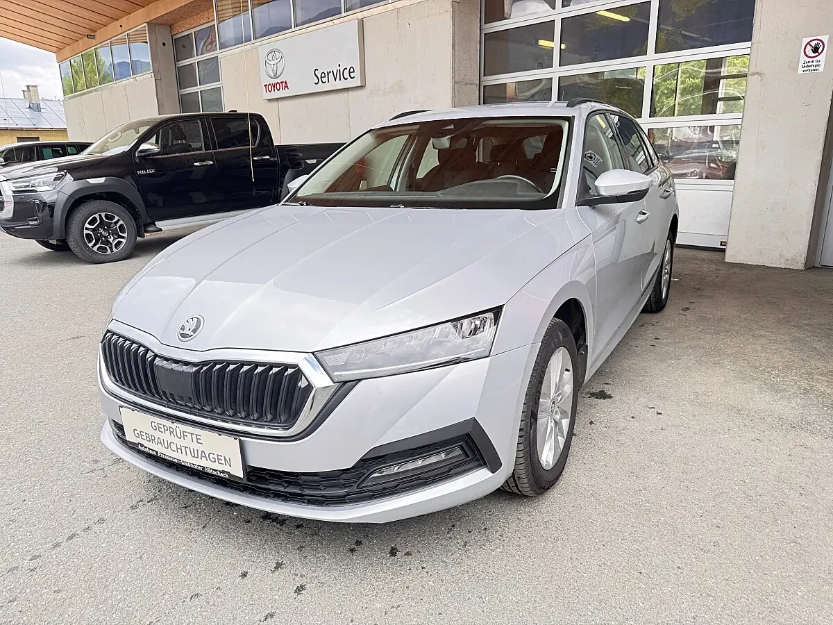 Skoda Octavia 2022 photo 3