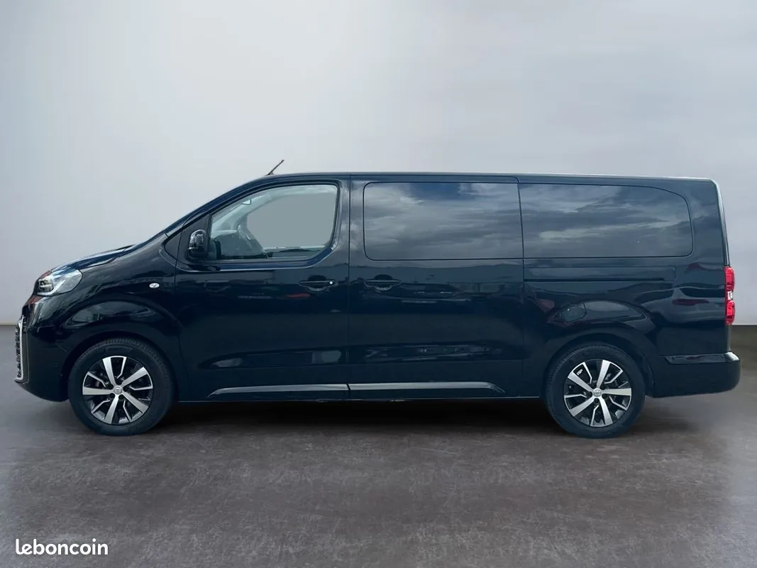 Toyota Proace Verso 2025 photo 2