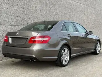 Mercedes-Benz E250