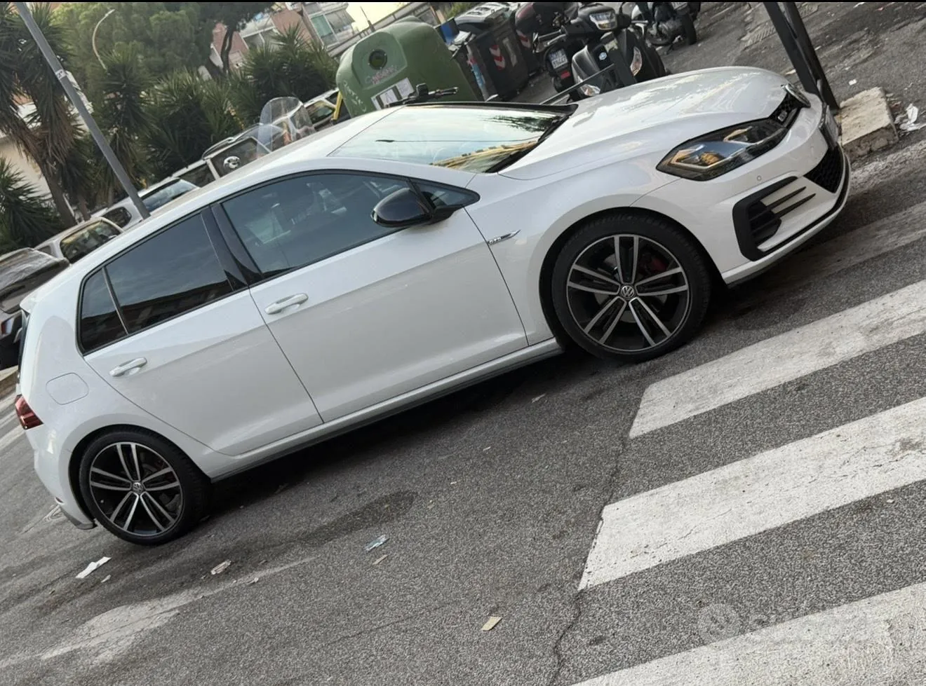 Volkswagen Golf 2018 photo 4
