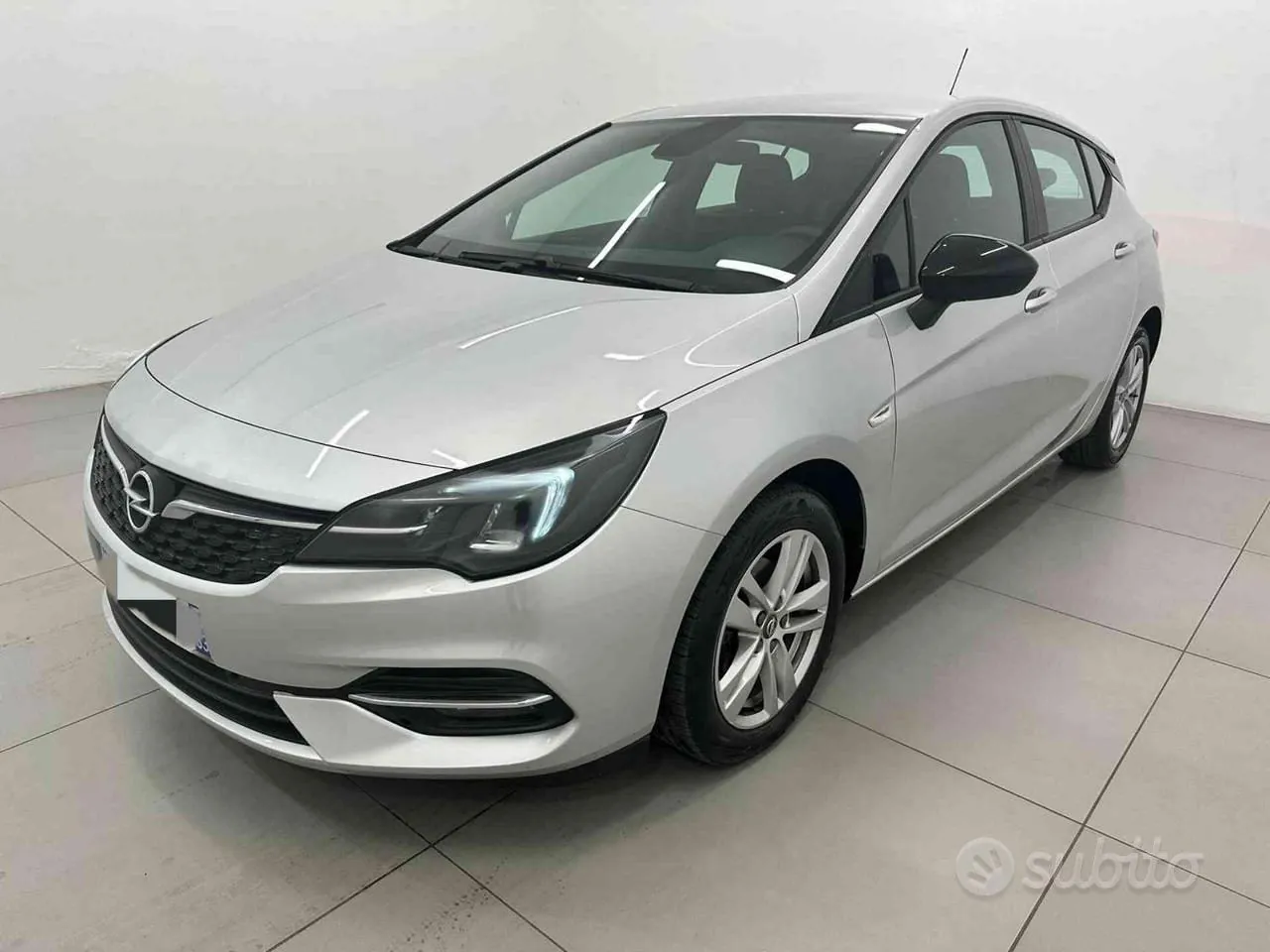 Opel Astra 2021 photo 2