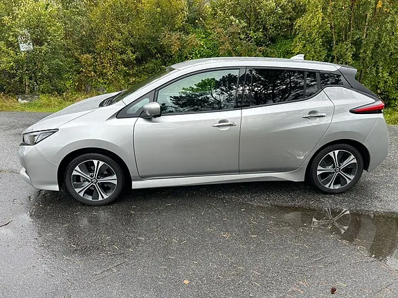 Nissan Leaf 2022 photo 4