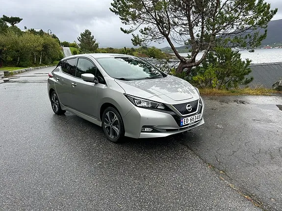 Nissan Leaf 2022 photo 3
