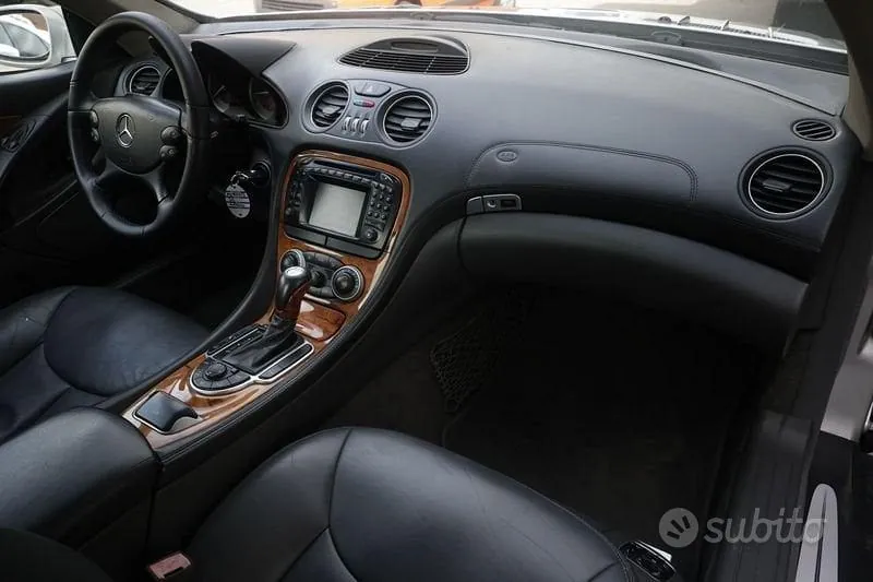 Mercedes-Benz Sl 500 2002 photo 2