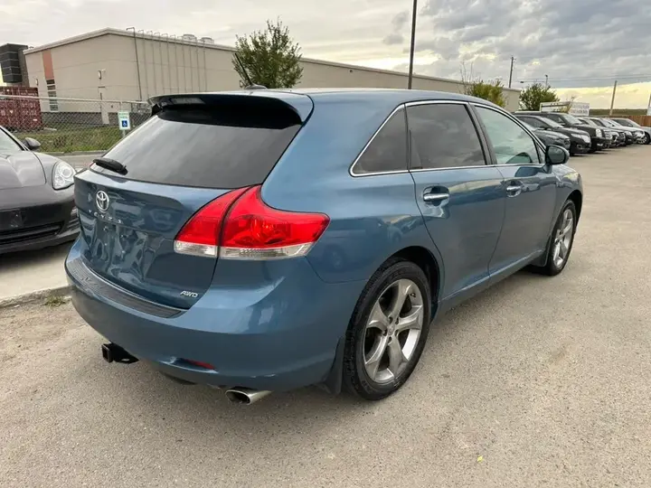 Toyota Venza 2010 photo 4
