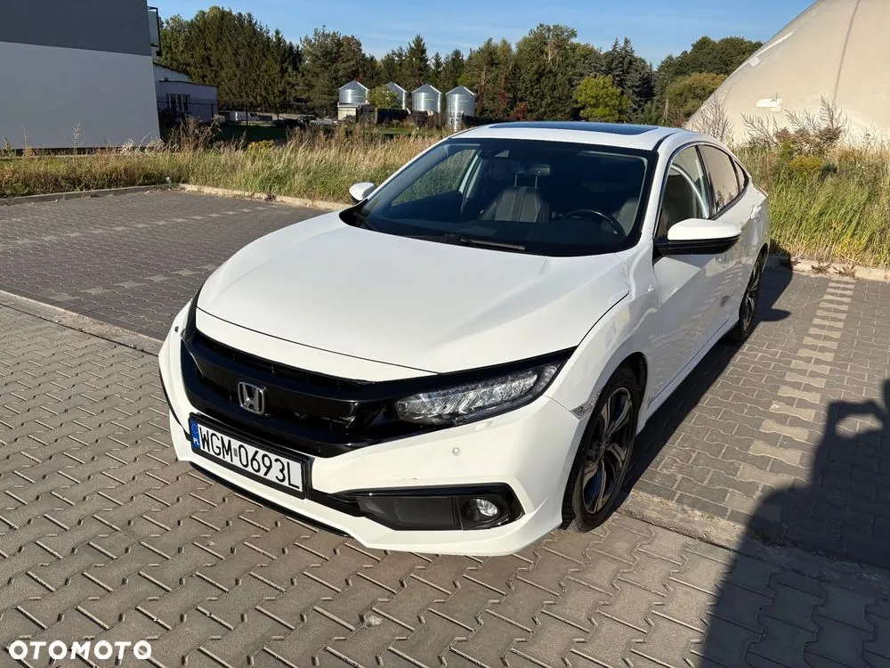 Honda Civic 2019 photo 3
