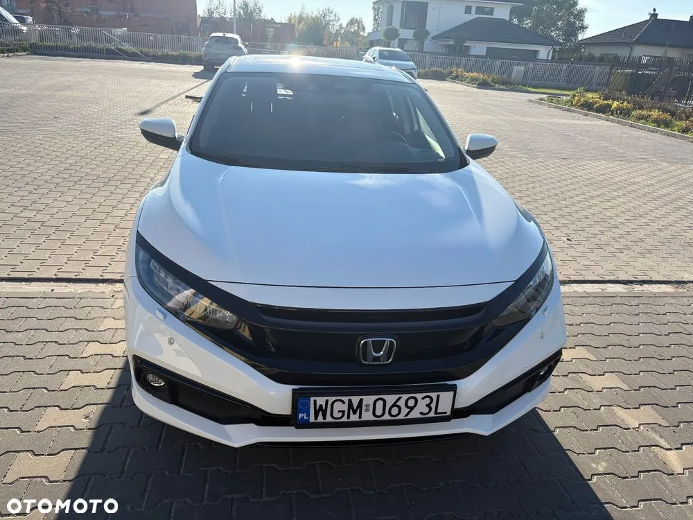 Honda Civic 2019 photo 2
