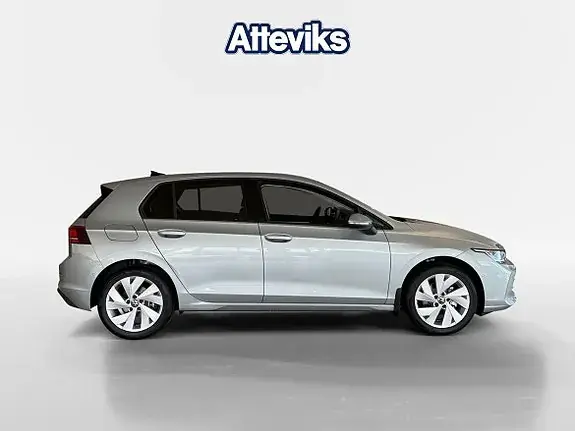 Volkswagen Golf I 2026 photo 2