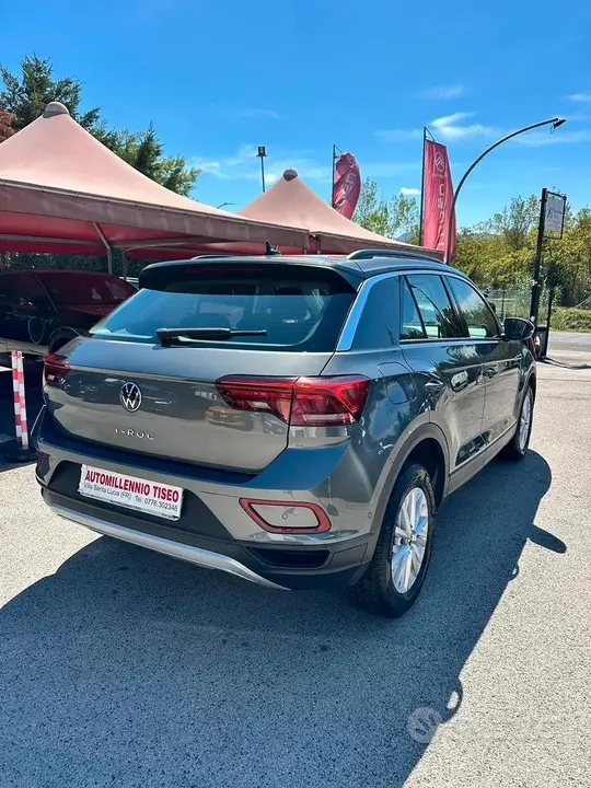 Volkswagen T-Roc 2023 photo 5