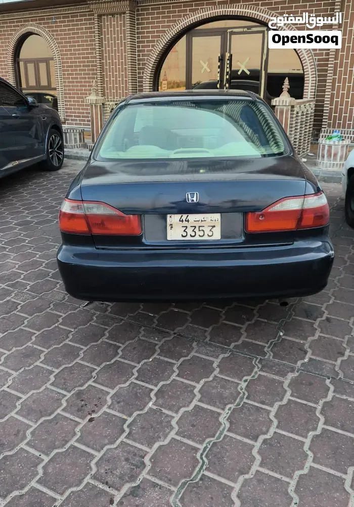 Honda Accord 1999 photo 3