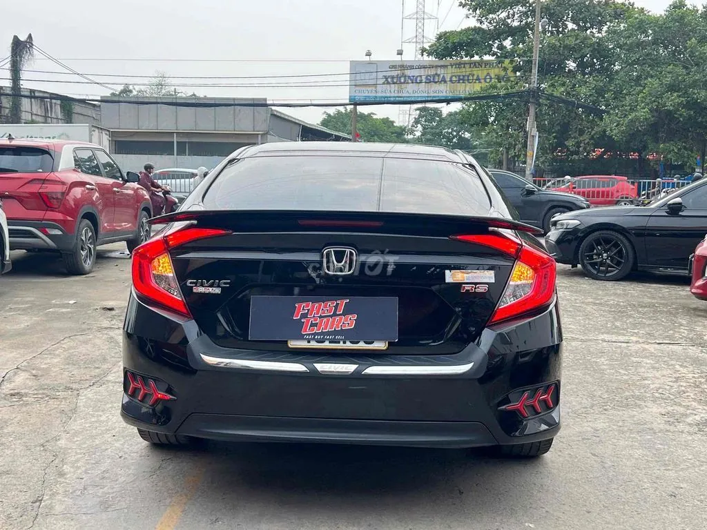 Honda Civic 2020 photo 2
