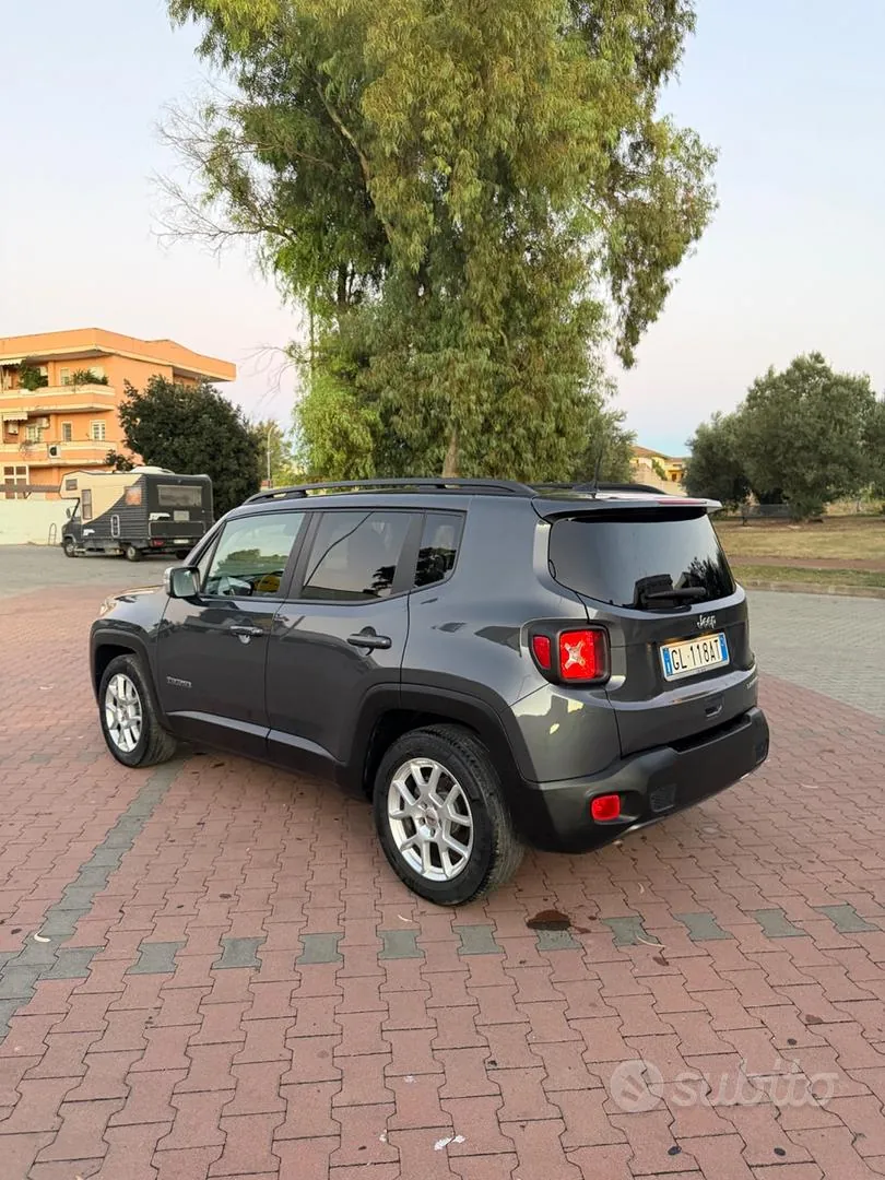 Jeep Renegade 2022 photo 2