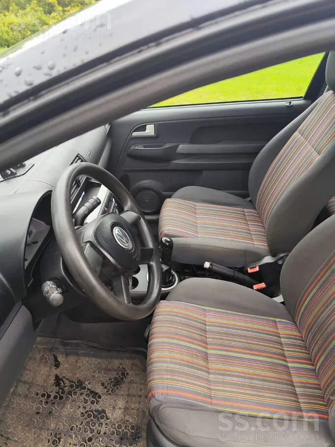 Volkswagen Fox 2005 photo 4