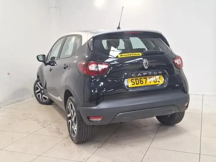 Renault Captur 2017 photo 2