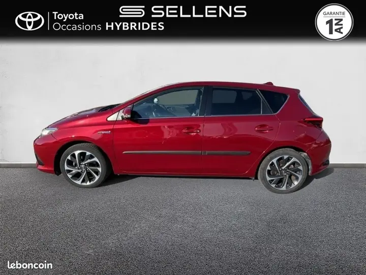 Toyota Auris 2017 photo 3