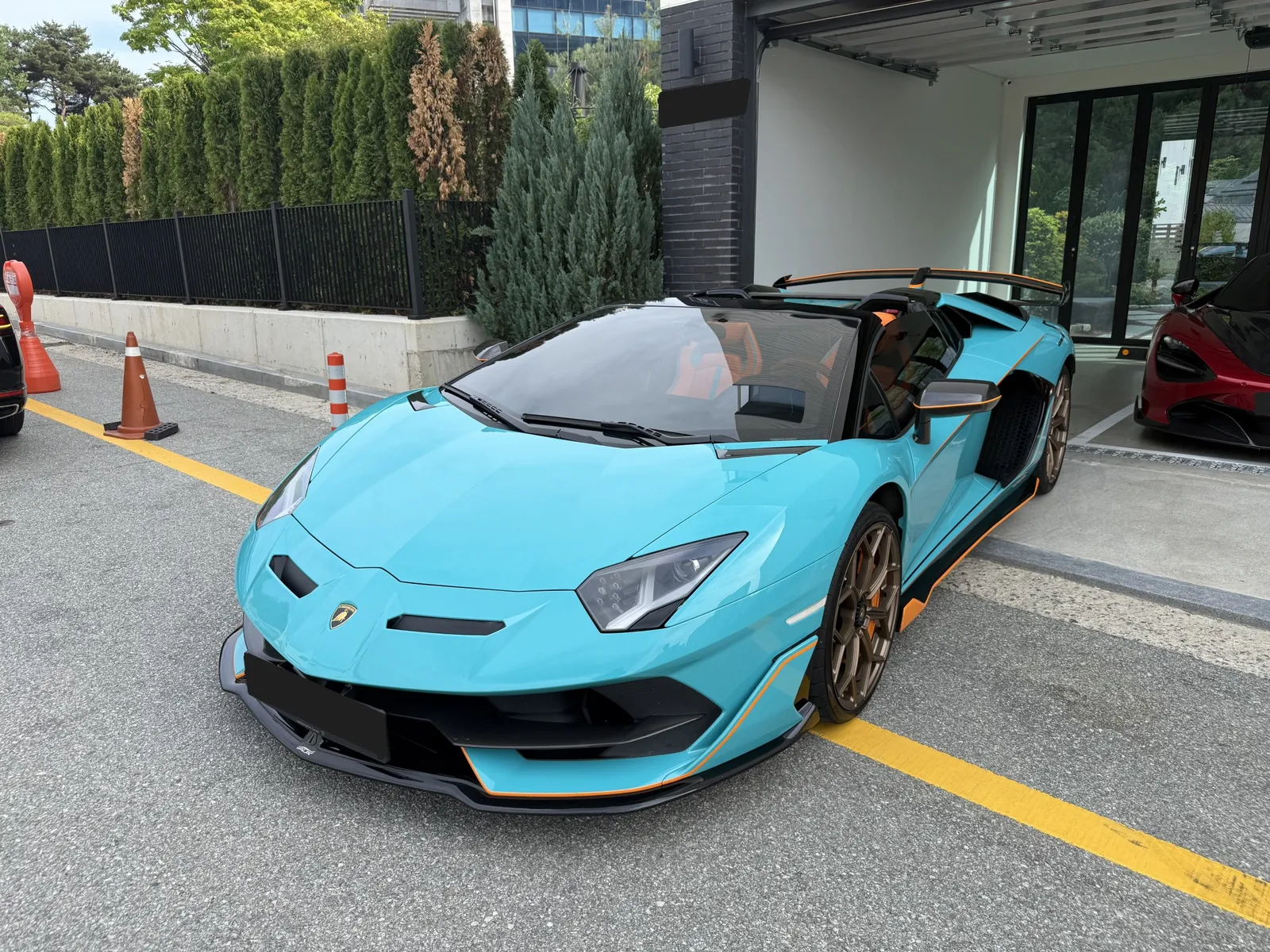 Lamborghini Aventador
