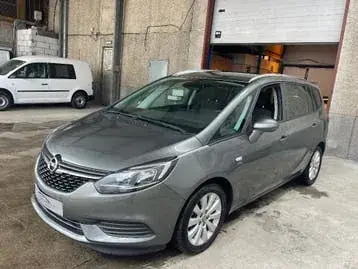 Opel Zafira 2019 photo 3
