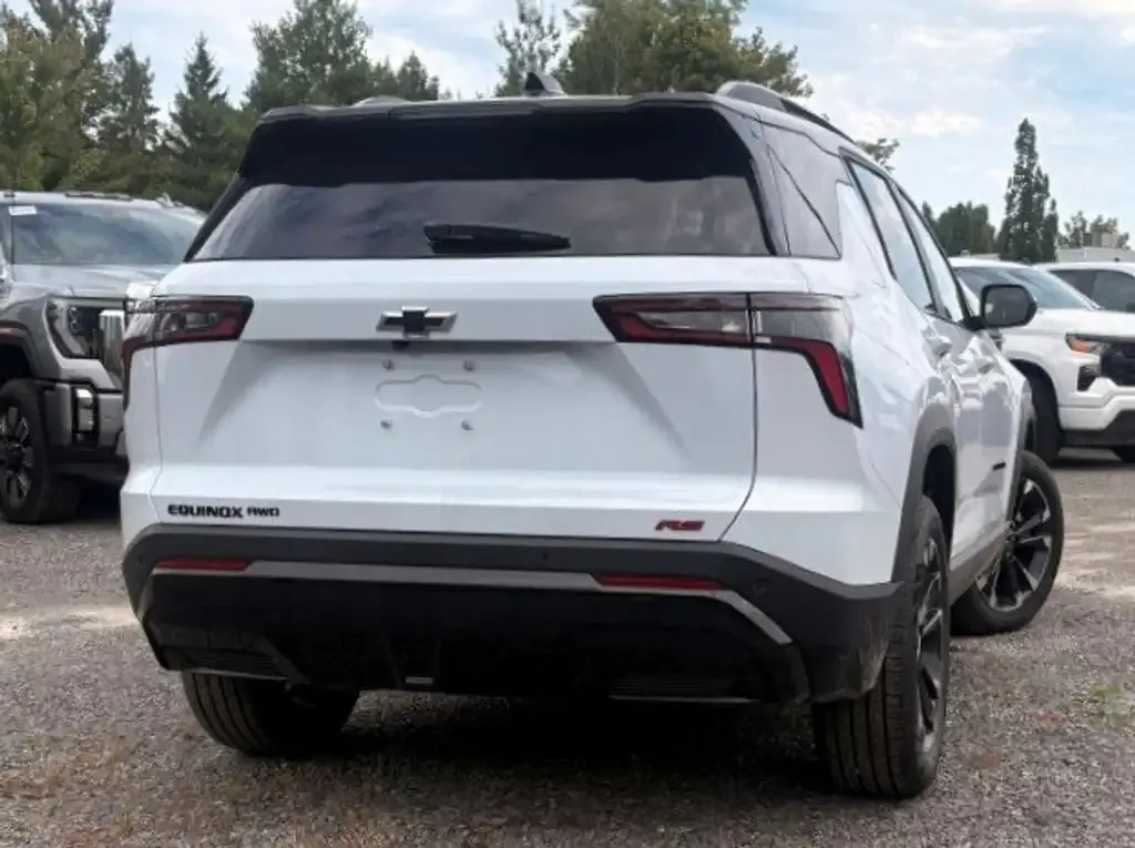 Chevrolet Equinox 2026 photo 4