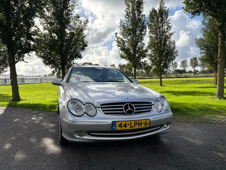 Mercedes-Benz Clk 2002 photo 2