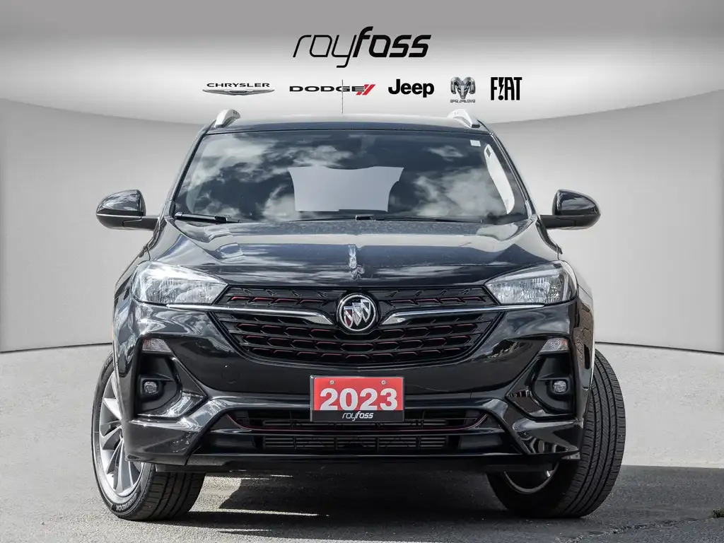 Buick Encore 2023 photo 2