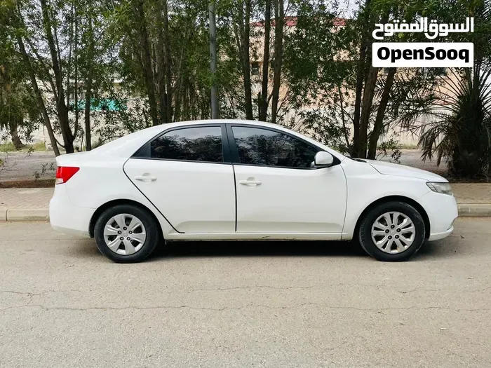 Kia Cerato 2013 photo 3
