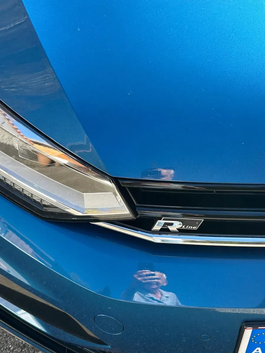 Volkswagen Touran 2020 photo 2