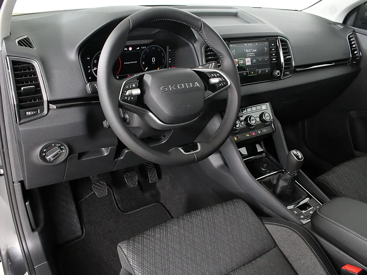 Skoda Karoq 2026 photo 3