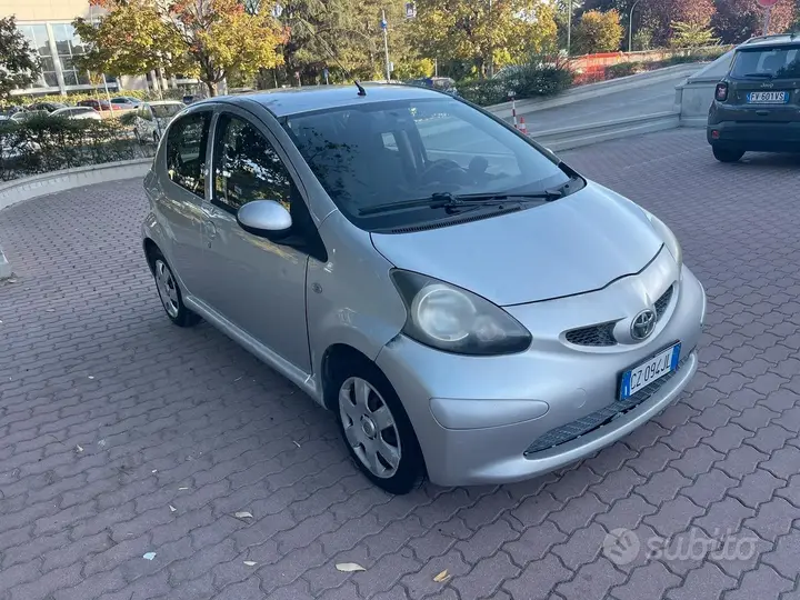 Toyota Aygo 2006 photo 3